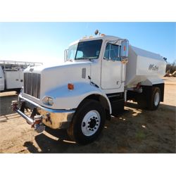 2000 PETERBILT 330 Water Truck