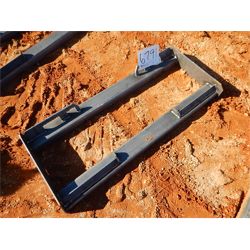 ATTACH FRAME Skid Steer Attachment