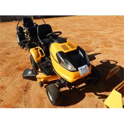 CUB CADET 1046 Landscape Equipment