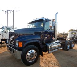 2016 MACK CHU613 Day Cab Truck