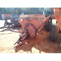 H & S 2600 Sprayer / Spreader