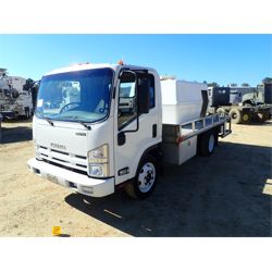 2012 ISUZU  Sprayer Truck