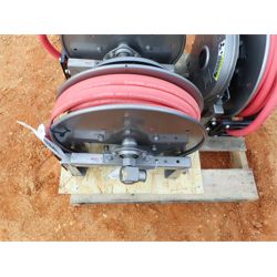 HANNY reel model 816-19-20-83SR w/hose (B-7)