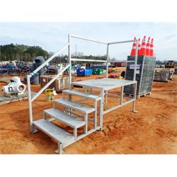 aluminum 4 step platform, 39"x57" (B-9)