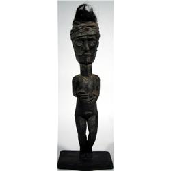 A FINE AND EARLY BATAK ANCESTOR SCULPTURE
