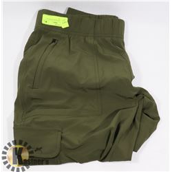 EDDIE BAUER WOMENS SIZE M PANTS