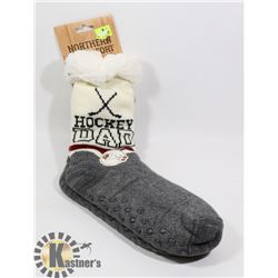 HOCKEY DAD SLIPPER/ SOCKS