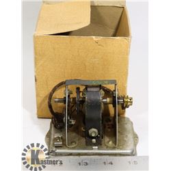 ANTIQUE WILSON MODEL ARMATURE MOTOR IN BOX