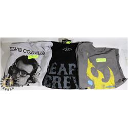 BUNDLE OF 3 SIZE SMALL POP CULTURE T-SHIRTS
