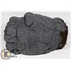 Image 1 : BUNDLE OF WORK GLOVES