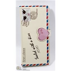 NEW LADIES SHAG WEAR WALLET