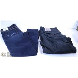 NEW BOOTLEGGER SKINNY JEANS AND PAIR OF BLACK 3/4