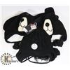 Image 1 : LOT OF 3 ANIMAL FACE TOQUES