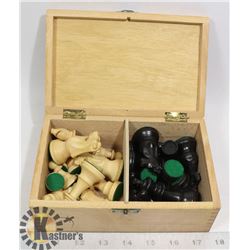 GERMAN SCHACHSPIEL CHESS MEN IN BOX