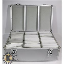 CD CASE WITH SLEEVES