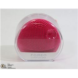 NEW FOREO T-SONIC FACIAL CLEANSING DEVICE