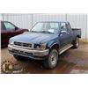 Image 3 : 1993 TOYOTA SR5 EXTENDED CAB 4X4 V6