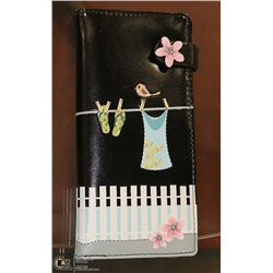 NEW CLOTHESLINE SHAGWEAR WALLET