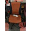 Image 1 : BLACK & ORANGE HYDRAULIC OFFICE CHAIR