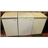 Image 1 : LOT OF 3 WHITE BAR FRIDGES
