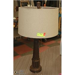 LAMP 30 INCH TALL