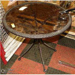 RATTAN STYLE GLASS TOP PATIO TABLE 30 X 28