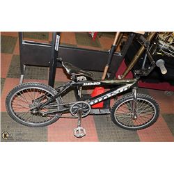 BLACK / GREY MIDAS EXPER (CHROME FORKS)