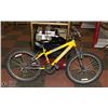 Image 1 : YELLOW NORCO INJECTOR - SERIAL #5S502072
