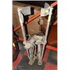 Image 1 : SET OF DRYWALL STILTS.