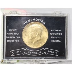 CAD KENNEDY MEMORIAL 1/2 $ COIN IN CASE