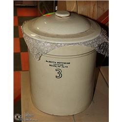 VINTAGE 3 GALLON CROCK WITH LID