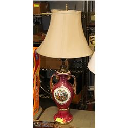 VINTAGE VICTORIAN LAMP