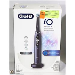ORAL-B SERIES 7 RECHARGABLE TOOTHBRUSH