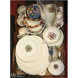 VARIOUS VINTAGE CHINA