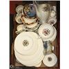 Image 1 : VARIOUS VINTAGE CHINA