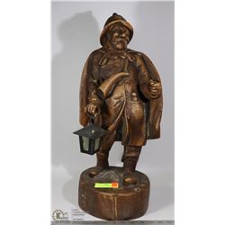 2FT MAN HOLDING LAMP