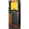 Image 1 : 5' COSCO FOLDING STEP LADDER