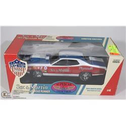 COLLECTOR CAR - SO AND MARTIN PLYMOUTH 71 ROAD