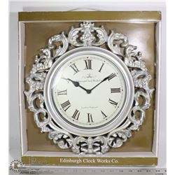 VINTAGE WOODEN MAGAZINE HOLDER AND  CLOCK (NEW)