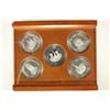 Image 1 : OFFICIAL CARAVEL COLLECTION COMMEMORATING THE