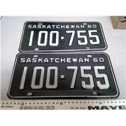 PAIR OF 1960 SASKATCHEWAN LICENSE PLATES 100-755