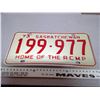 Image 1 : 1973 SASKATCHEWAN HOME OF THE RCMP LICENSE PLATE 199-977