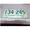 Image 2 : 1974 SASKATCHEWAN LICENSE PLATE 134-245