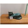 Image 1 : Blue mountain pottery cat - 6" x 12"