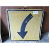 Image 1 : Yellow curved highway sign - heavy 30 x 30
