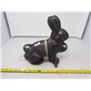 Image 2 : CAST IRON BUNNY