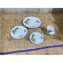 ADDERLY FINE BONE GLASS 3 PLATES + TEACUP AND SAUCER