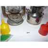 Image 3 : Vintage Coleman Lantern, Beacon Lantern And Accessories