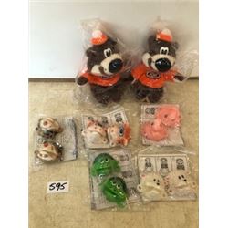 A&W Root Bear & Collection of shoelace decorations