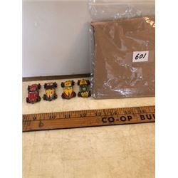 Lot of 4 tiny litho tin cars, 1950's